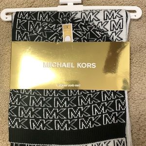 Michael Kors, black and white hat and scarf set brand new